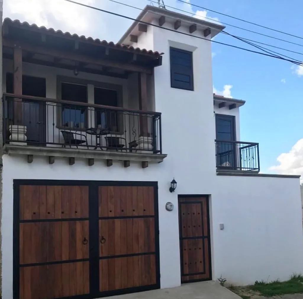 Casa Tipo Colonial Xela