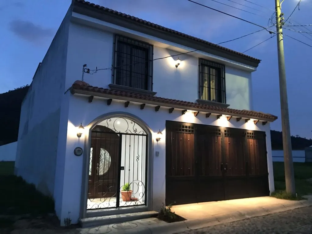 Casa Colonial Xela Gardens